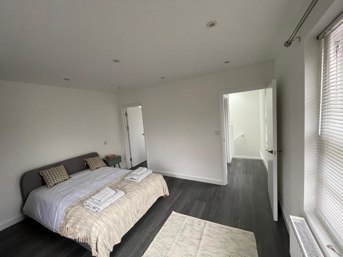4 Islington Park Street Villa London Exterior photo